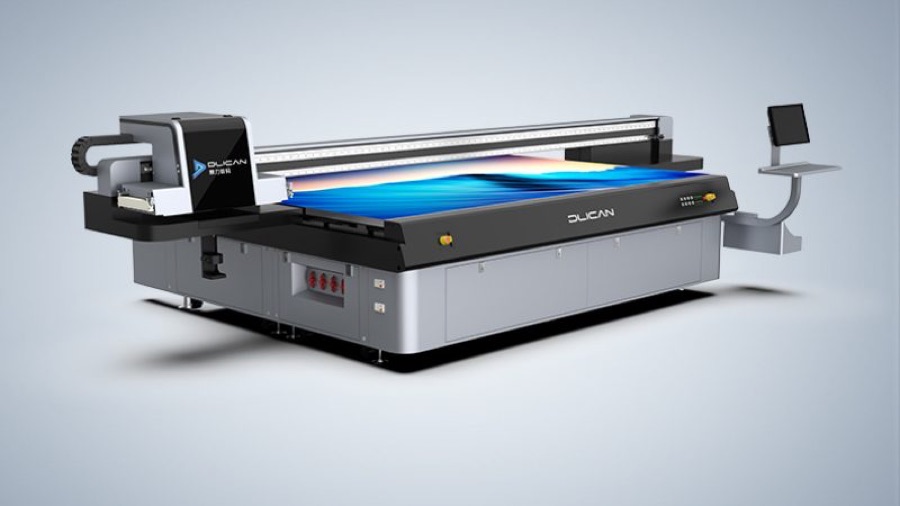 Máy in UV phẳng tại xưởng VTN